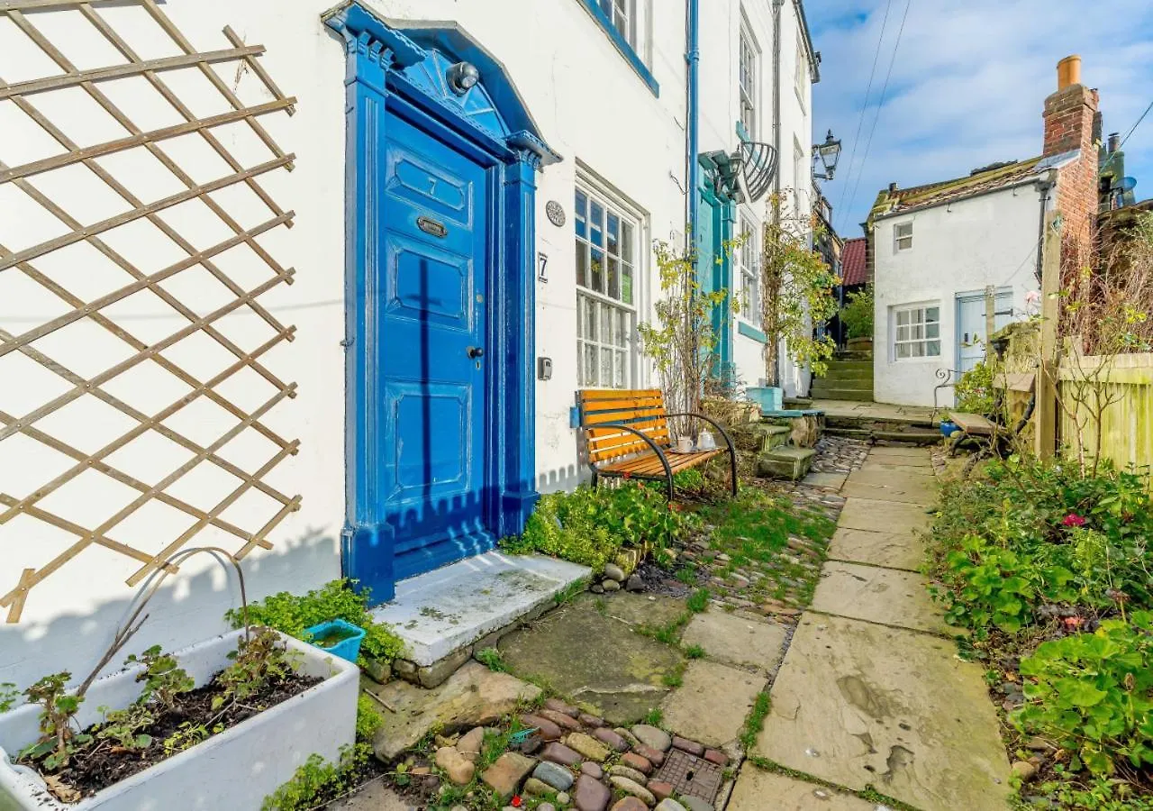 Alice Cottage Robin Hood's Bay
